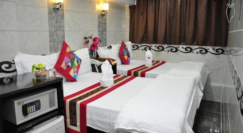 Pay-Less A2 Hotel Хонконг Екстериор снимка